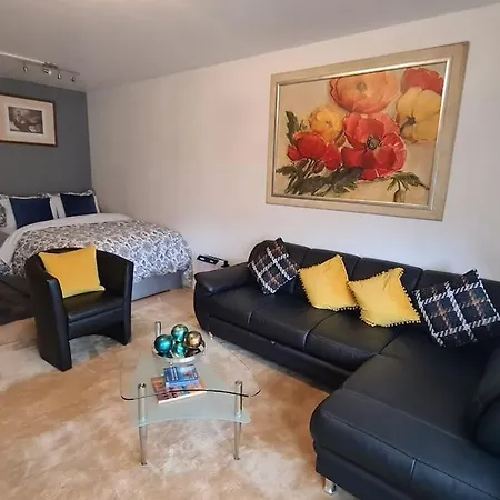 Elegant And Quiet Wiesbaden